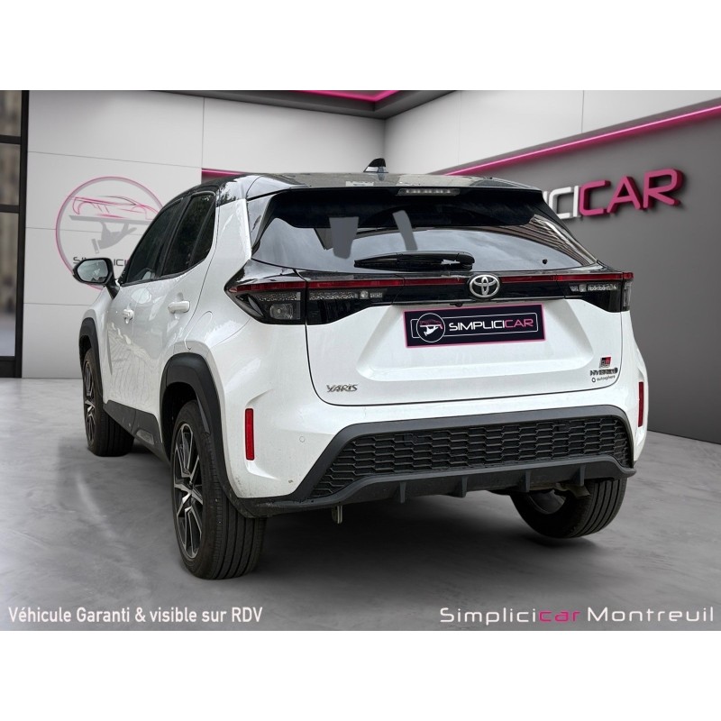 TOYOTA YARIS CROSS HYBRIDE MY22 116h 2WD GR SPORT/toit ouvrant/garantie 12 mois