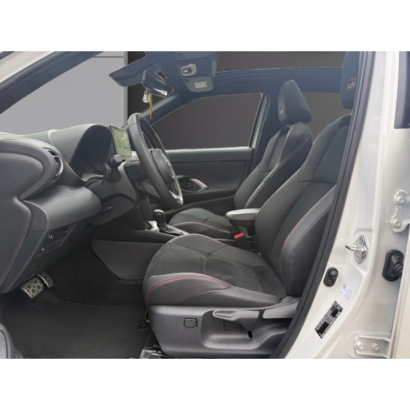 TOYOTA YARIS CROSS HYBRIDE MY22 116h 2WD GR SPORT/toit ouvrant/garantie 12 mois