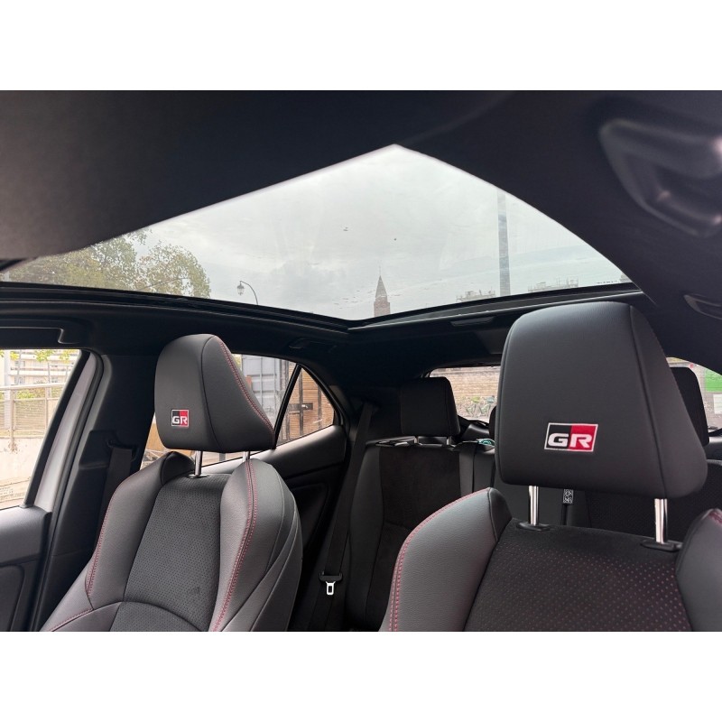 TOYOTA YARIS CROSS HYBRIDE MY22 116h 2WD GR SPORT/toit ouvrant/garantie 12 mois