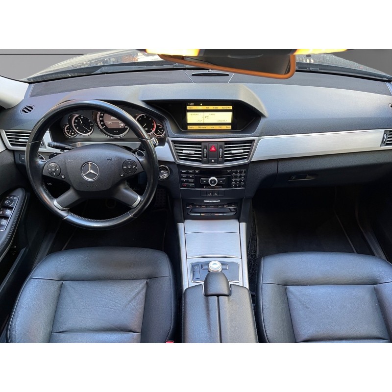 MERCEDES CLASSE E 350 CDI BlueEfficiency Avantgarde Executive A ENTRETIEN COMPLET