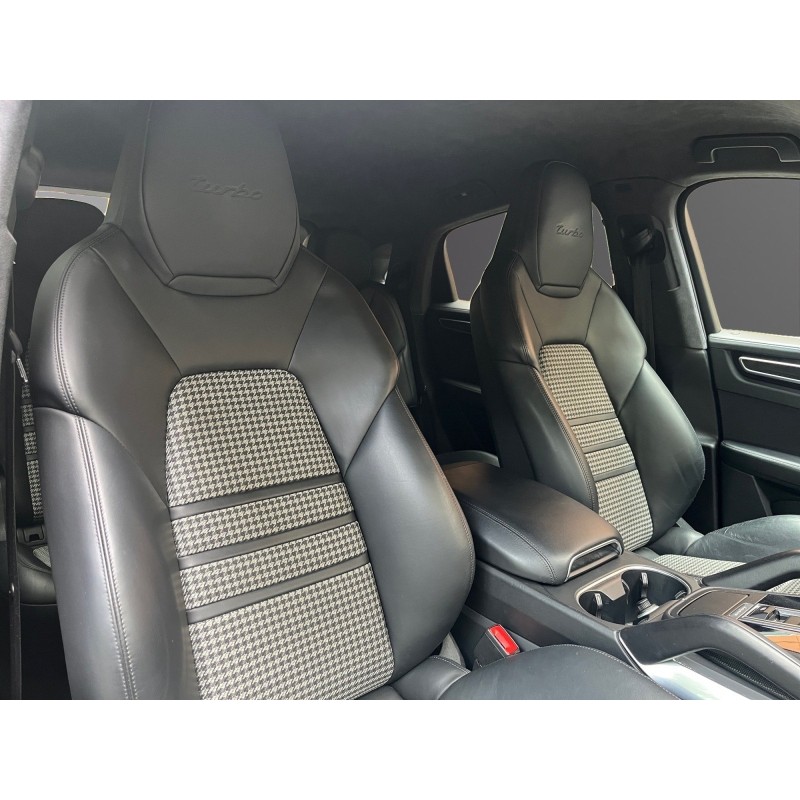 PORSCHE CAYENNE 4.0 V8 550 ch Tiptronic BVA Turbo, ENTRETIEN COMPLET PORSCHE