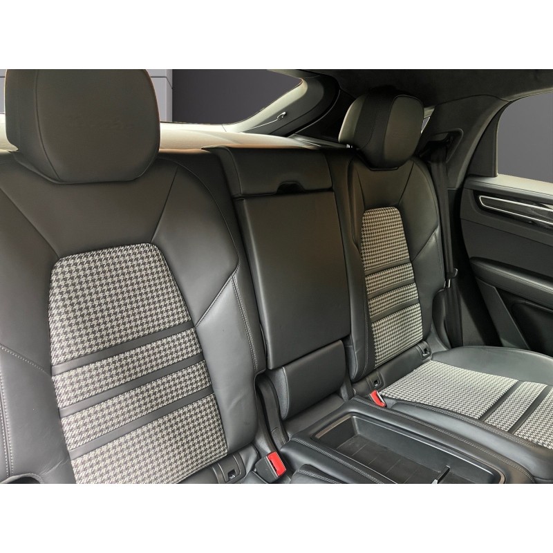 PORSCHE CAYENNE 4.0 V8 550 ch Tiptronic BVA Turbo, ENTRETIEN COMPLET PORSCHE