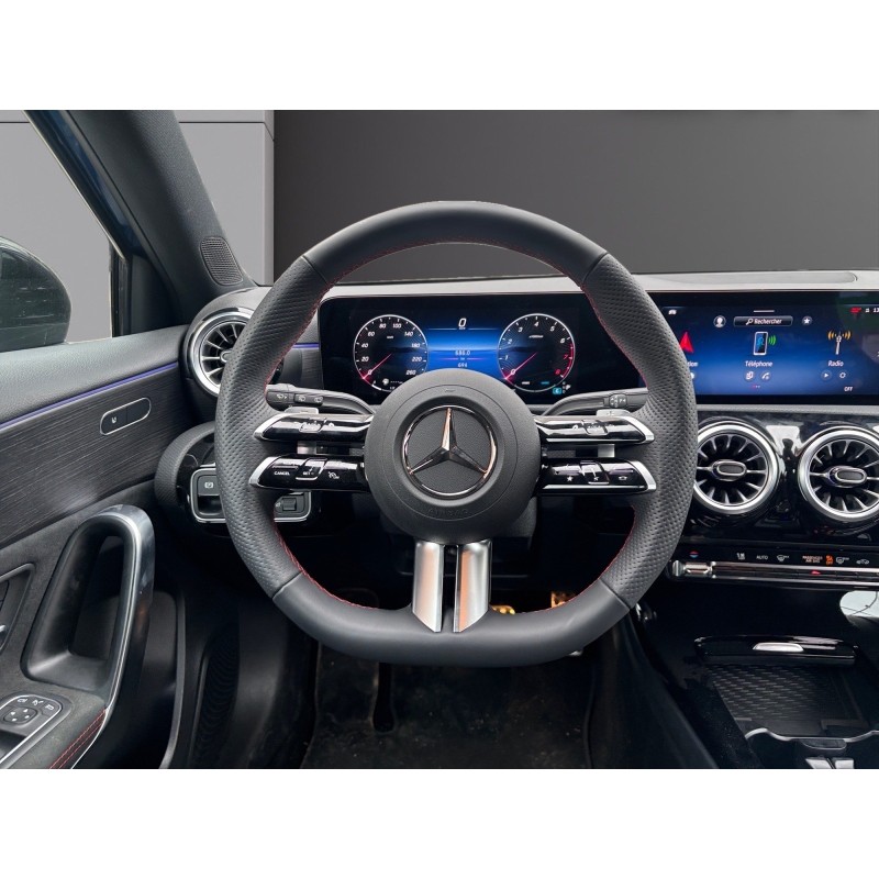 MERCEDES CLASSE A 180 7G-DCT AMG Line