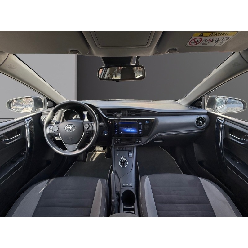 TOYOTA AURIS MY17 Hybride 136h Collection/garantie 12 mois/ suivi complet