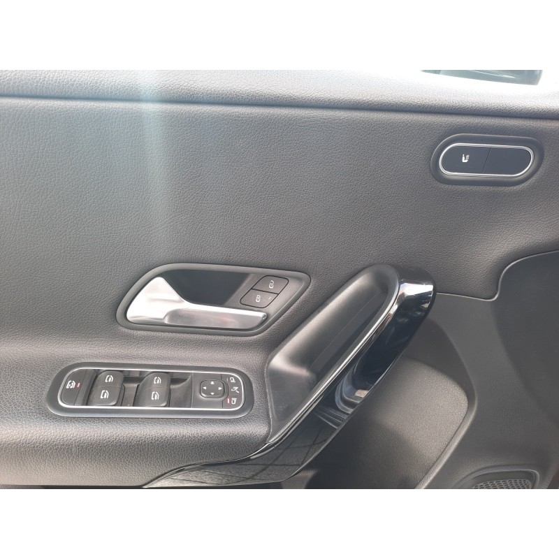 MERCEDES CLASSE A 180 d 7G-DCT Style Line 1ere main entretenu