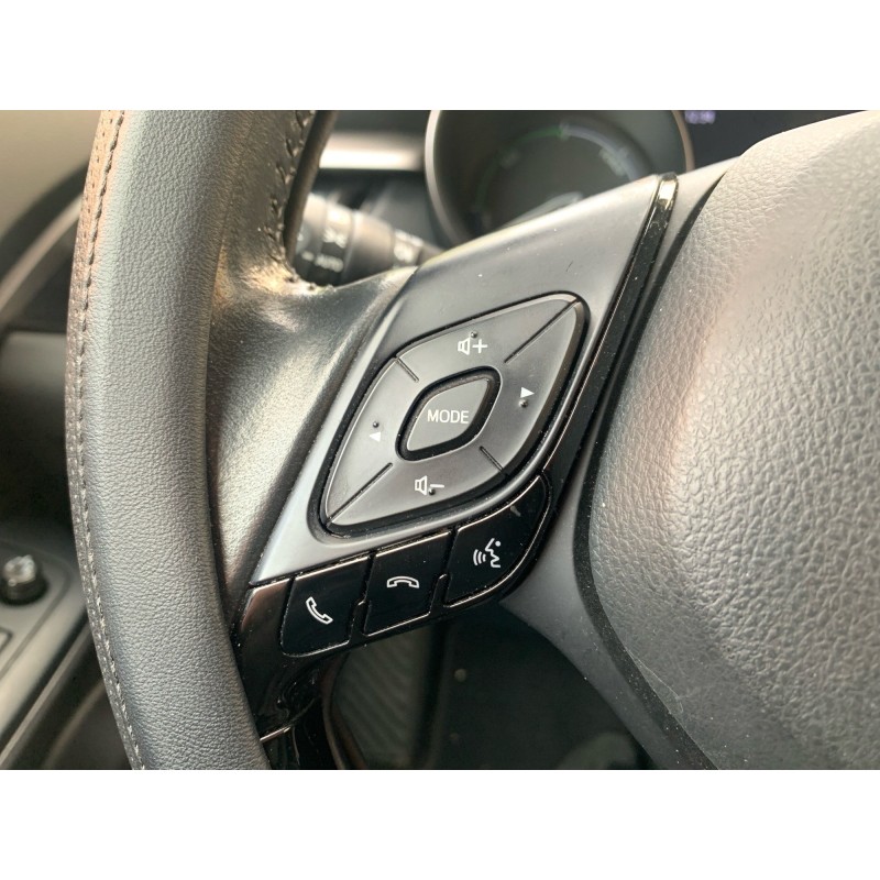 TOYOTA C-HR HYBRIDE MY22 1.8L Dynamic garantie 12 mois