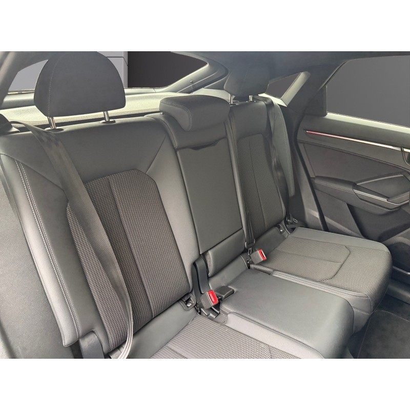 AUDI Q3 SPORTBACK 35 TFSI 150 ch S tronic 7 S line full black