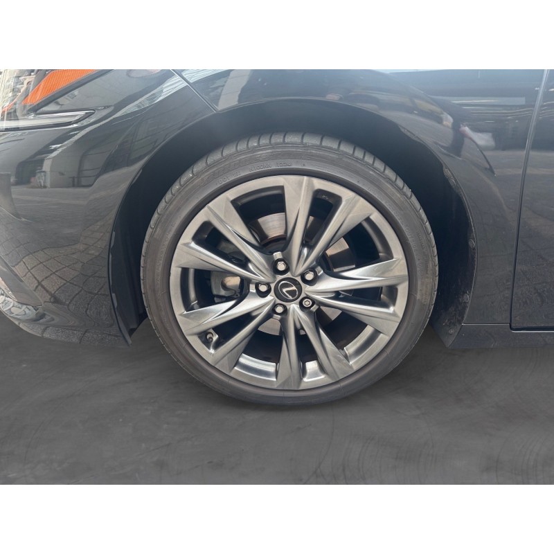 LEXUS  ES 300 H F SPORT EXECUTIVE  EXECUTIVE GARANTIE 12 MOIS