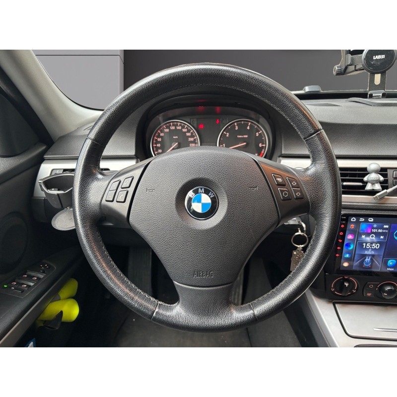 BMW SERIE 3 TOURING E91 318i 143ch Confort Suivi Complet
