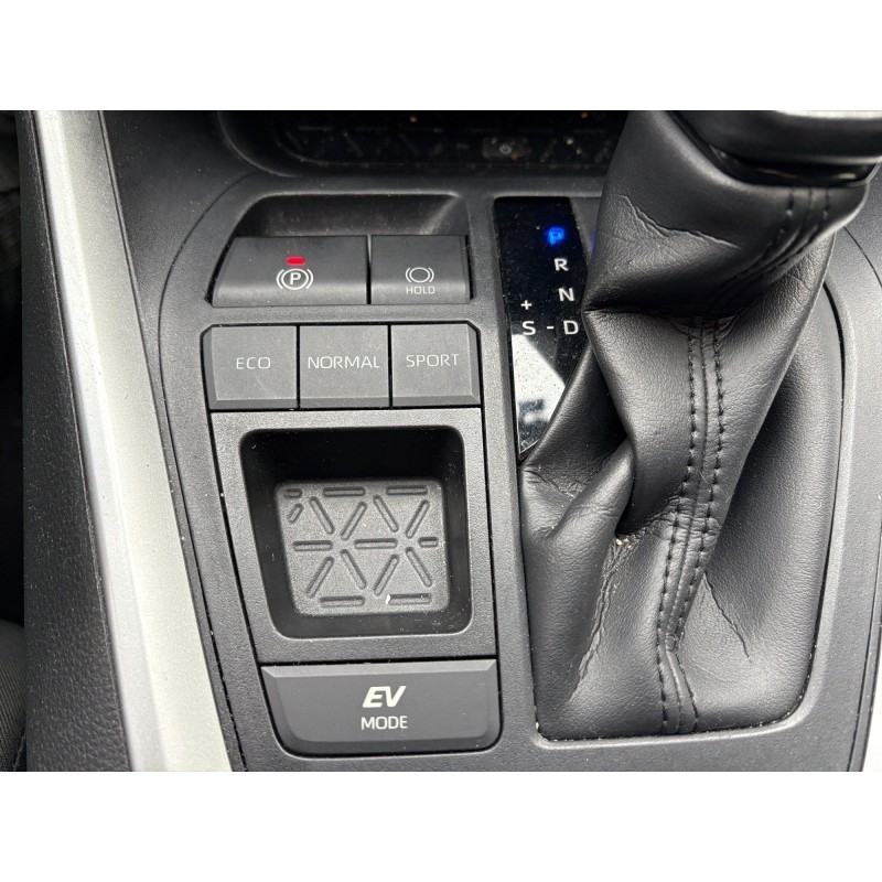 TOYOTA RAV4 HYBRIDE MY22 218 ch 2WD Business suivi Toyota