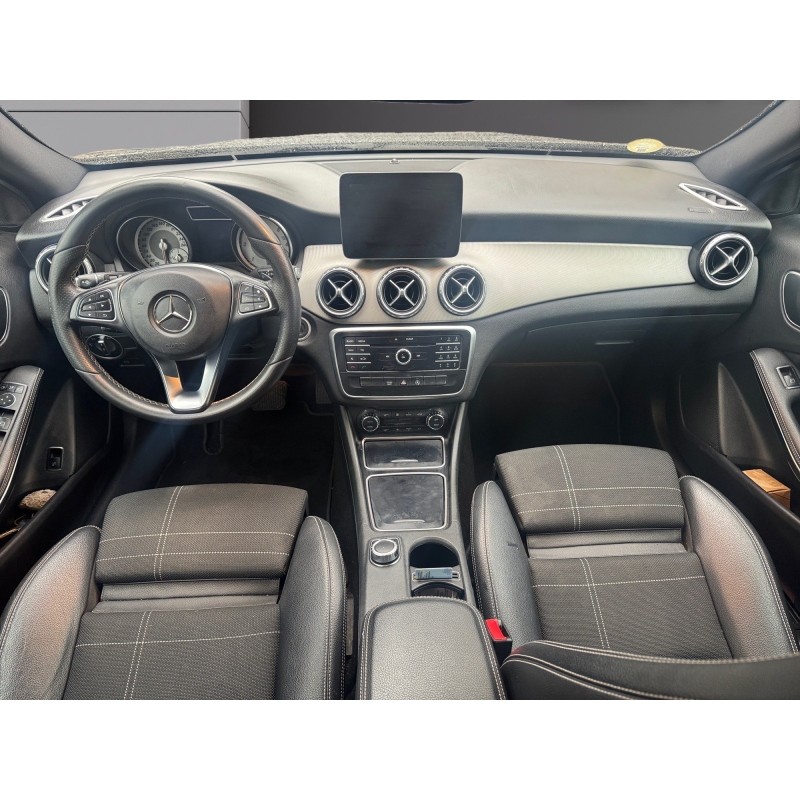 MERCEDES CLASSE GLA 200 d Inspiration 7-G DCT A Garantie 12 mois