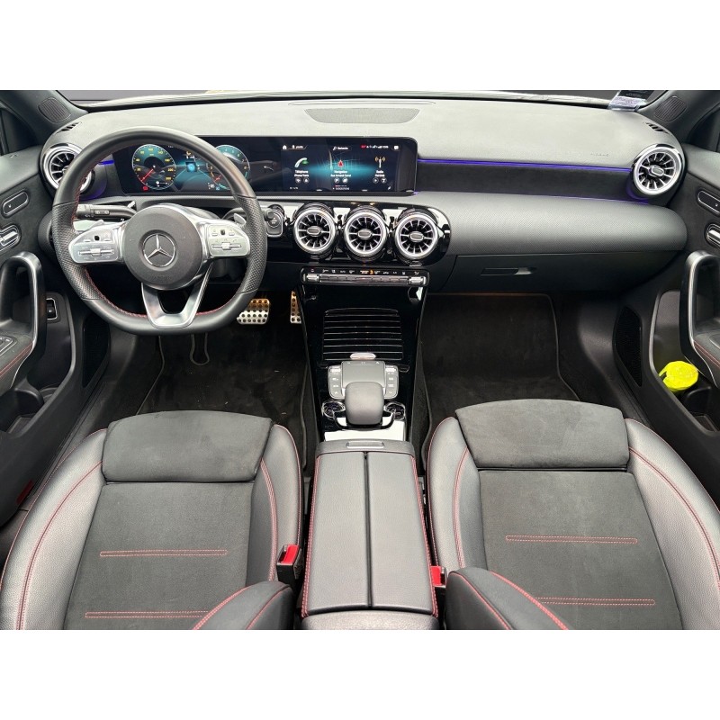 MERCEDES CLASSE A 250 e 8G-DCT AMG Line 1ere main suivie