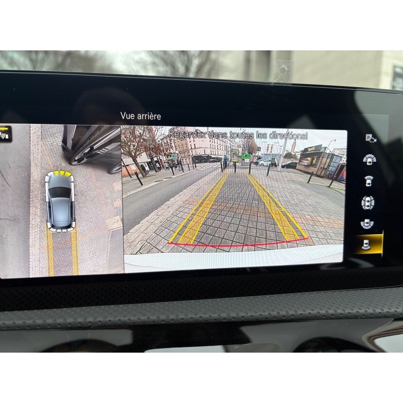 MERCEDES CLASSE A 250 e 8G-DCT AMG Line 1ere main suivie