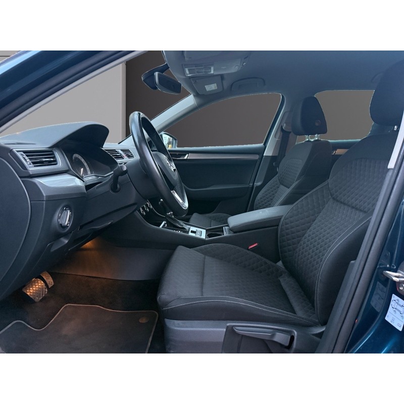 SKODA SUPERB COMBI 1.4 TSI PHEV 218 DSG 6 BUSINESS/HISTORIQUE SUIVI COMPLET CONSTRUCTEUR/GARANTIE 12 MOIS/CT OK