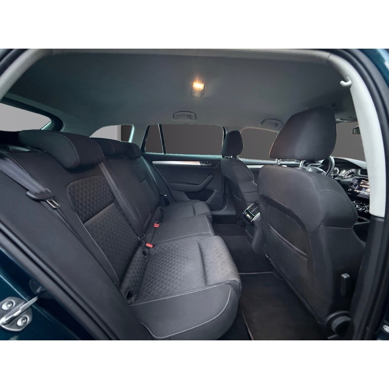 SKODA SUPERB COMBI 1.4 TSI PHEV 218 DSG 6 BUSINESS/HISTORIQUE SUIVI COMPLET CONSTRUCTEUR/GARANTIE 12 MOIS/CT OK