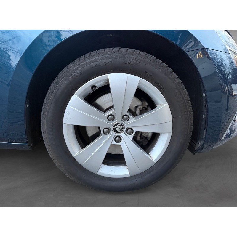 SKODA SUPERB COMBI 1.4 TSI PHEV 218 DSG 6 BUSINESS/HISTORIQUE SUIVI COMPLET CONSTRUCTEUR/GARANTIE 12 MOIS/CT OK