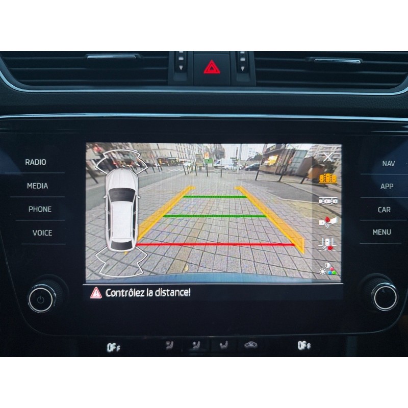 SKODA SUPERB COMBI 1.4 TSI PHEV 218 DSG 6 BUSINESS/HISTORIQUE SUIVI COMPLET CONSTRUCTEUR/GARANTIE 12 MOIS/CT OK