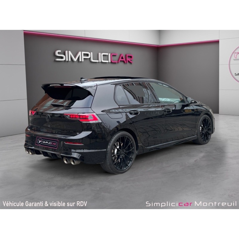 VOLKSWAGEN GOLF R 2.0 TSI 333 DSG7 AKRAPOVIC BLACK EDITION