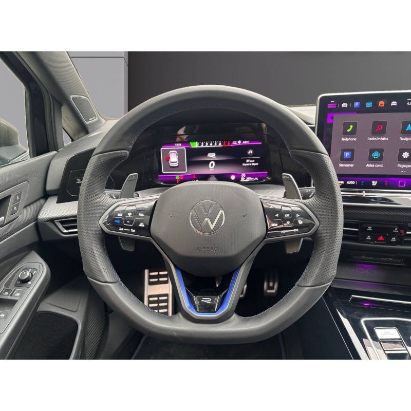 VOLKSWAGEN GOLF R 2.0 TSI 333 DSG7 AKRAPOVIC BLACK EDITION