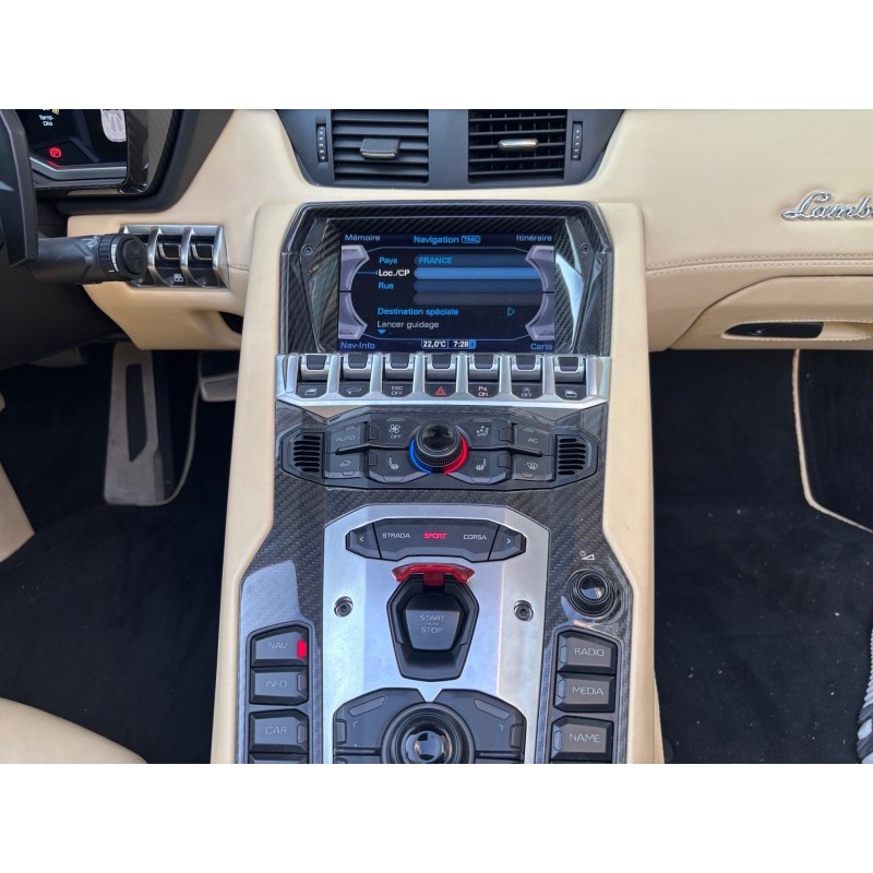 LAMBORGHINI AVENTADOR ROADSTER 6.5 V12 LP 700-4 SPYDER