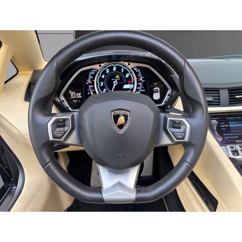 LAMBORGHINI AVENTADOR ROADSTER 6.5 V12 LP 700-4 SPYDER