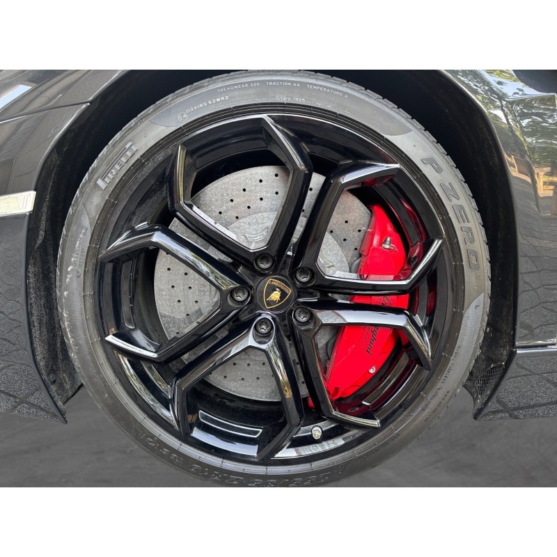 LAMBORGHINI AVENTADOR ROADSTER 6.5 V12 LP 700-4 SPYDER