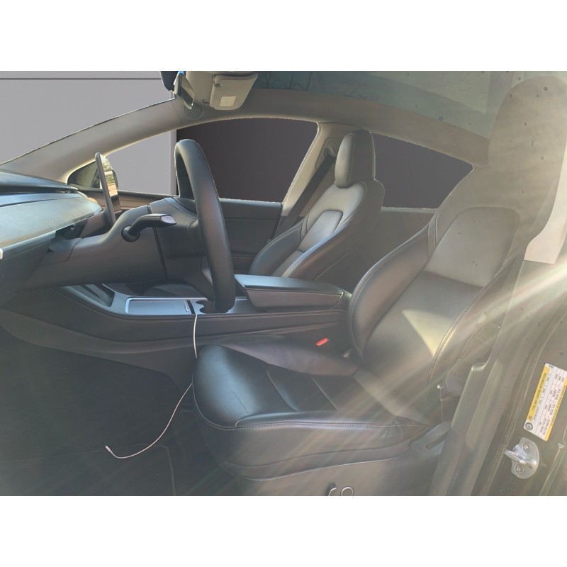 TESLA MODEL Y Standard RWD garantie 12 mois