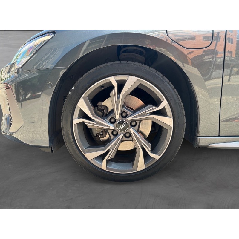 AUDI A3 SPORTBACK 40 TFSIe 204 S tronic 6 S Line