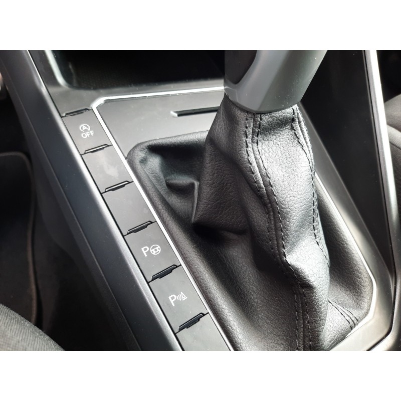 VOLKSWAGEN POLO 1.0 TSI 95 SS DSG7 R-Line