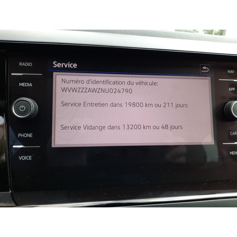 VOLKSWAGEN POLO 1.0 TSI 95 SS DSG7 R-Line