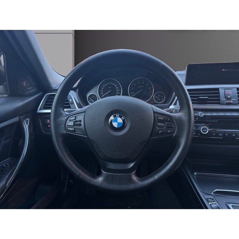 BMW SERIE 3 F30 318i 136ch garantie 12 mois harman kardon carplay sieges en cuir chauffants