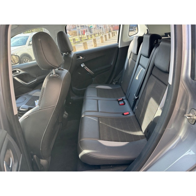 PEUGEOT 2008 1.6 BlueHDi 100ch BVM5 Allure garantie 12 mois