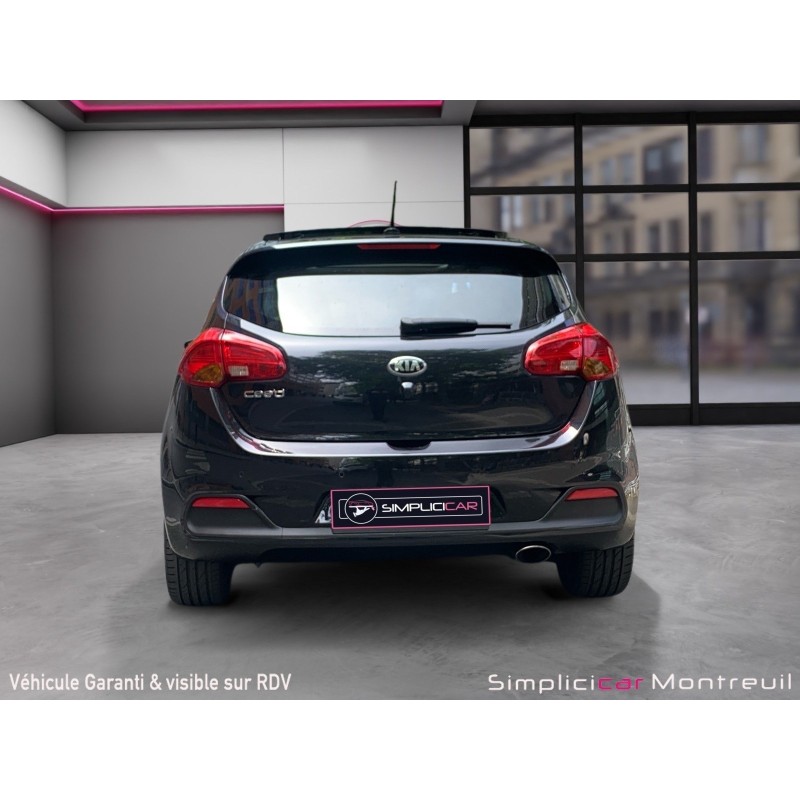 KIA CEE'D 1.6 GDI 135 ch Premium DCT6 A GARANTIE 12 MOIS CAMERA DE RECUL TOIT OUVRANT