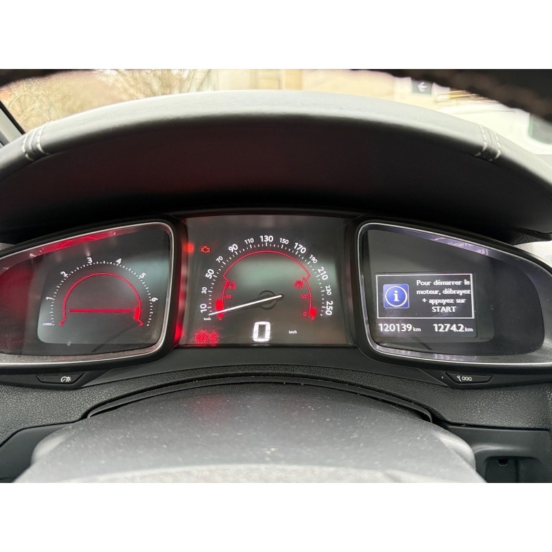 CITROEN DS5 THP 200 Sport Chic/ Garantie 12 Mois / Historique Suivis Complet