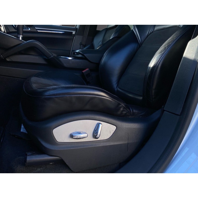 PORSCHE CAYENNE 3.0D V6 262 ch Platinium Edition Tiptronic A/garantie 12 mois