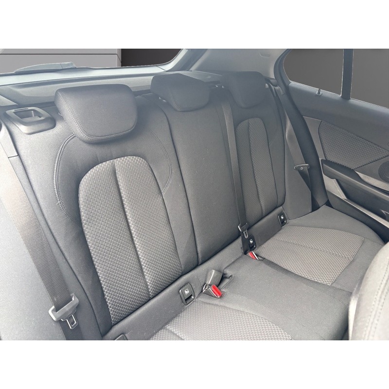 BMW SERIE 1 F40 116i 109 ch DKG7 Business Design SUIVI BMW