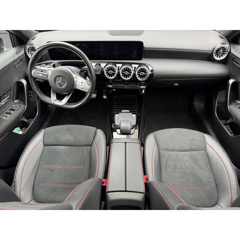 MERCEDES CLASSE A 250 e 8G-DCT AMG Line entretien complet mercedes carplay toit ouvrant garantie 12 mois