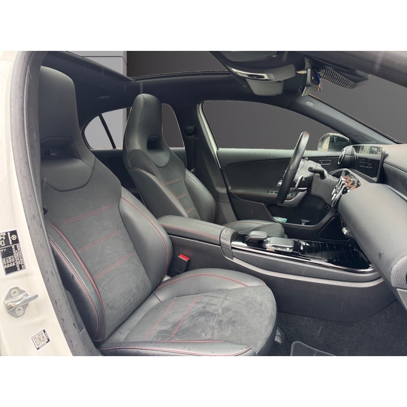 MERCEDES CLASSE A 250 e 8G-DCT AMG Line entretien complet mercedes carplay toit ouvrant garantie 12 mois