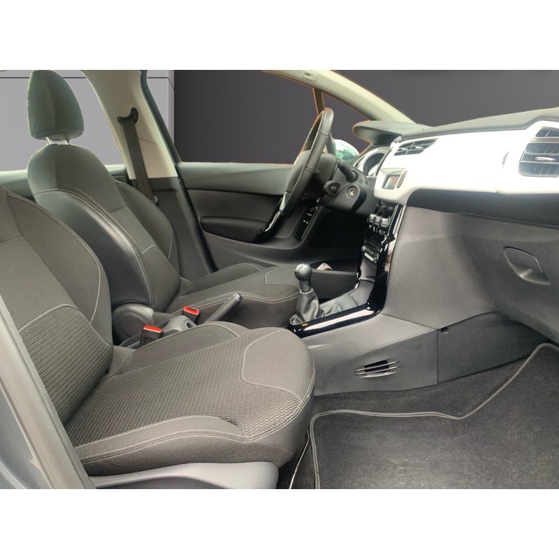 CITROEN C3 C3 VTi 82 PureTech Confort garantie 12 mois