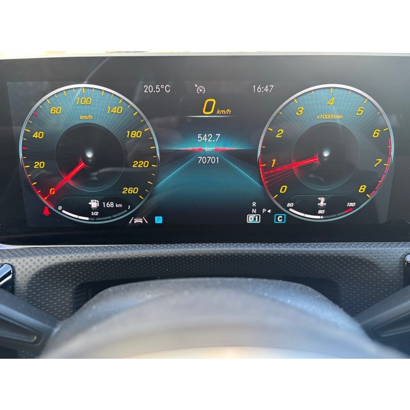 MERCEDES CLASSE A 200 7G-DCT AMG Line Premium Plus 19 Cuir