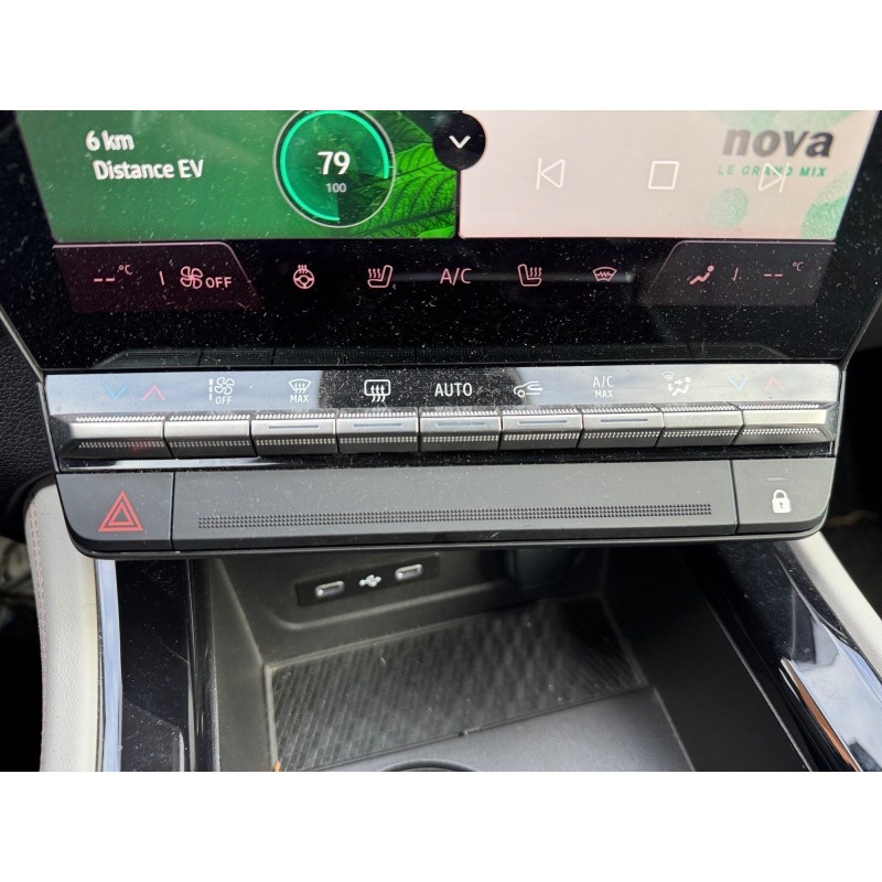 RENAULT ESPACE VI E-Tech hybrid 200 Iconic harman kardon sièges cuir chauffants électriques à mémoire et massants...