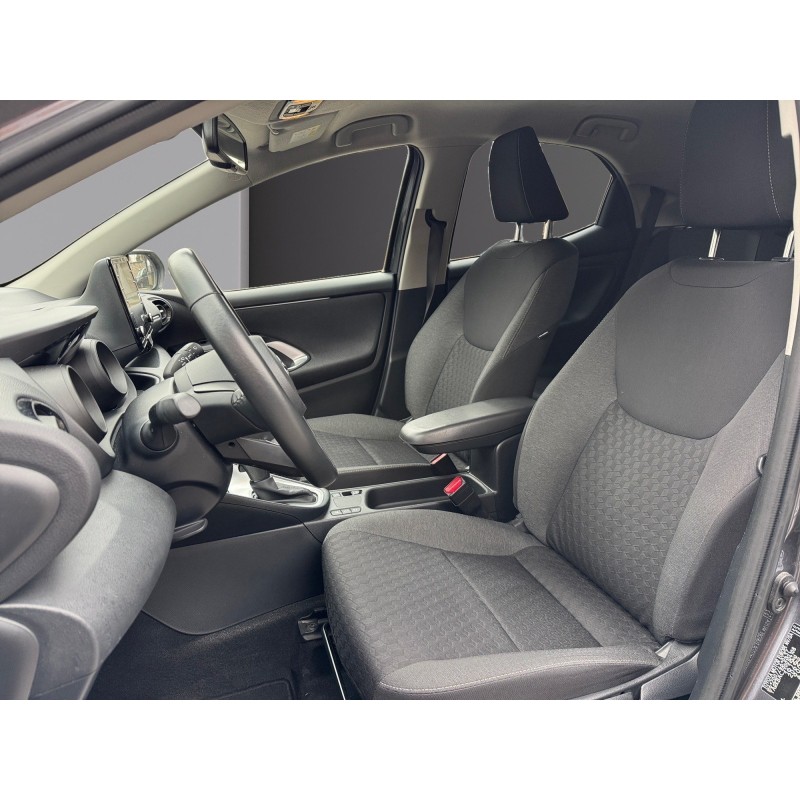 TOYOTA YARIS HYBRIDE MY22 116h Design carplay régulateur de vitesse adaptatif caméra de recul garantie 12 mois