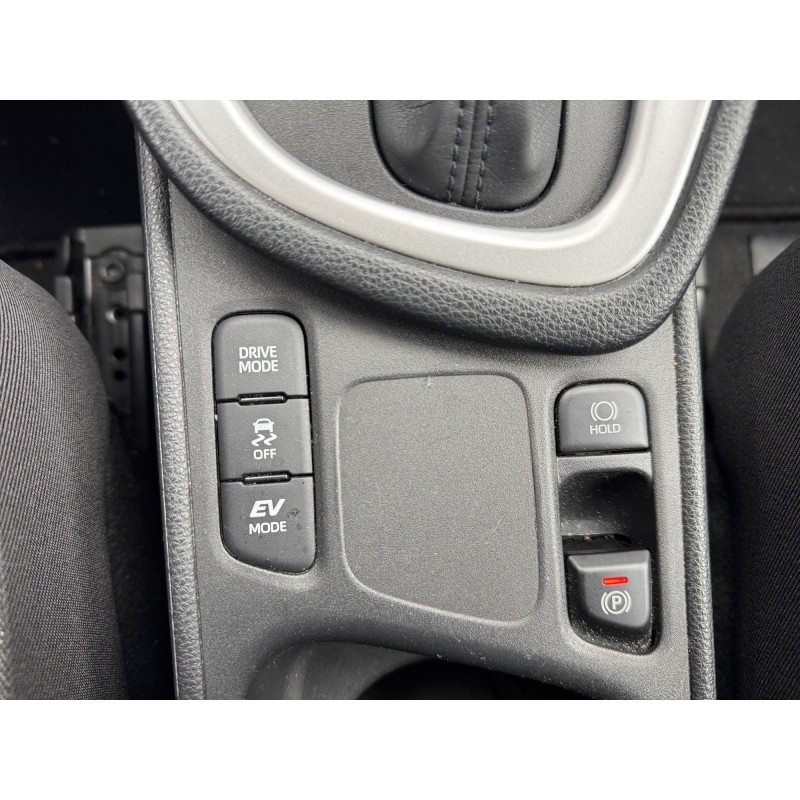 TOYOTA YARIS HYBRIDE MY22 116h Design carplay régulateur de vitesse adaptatif caméra de recul garantie 12 mois