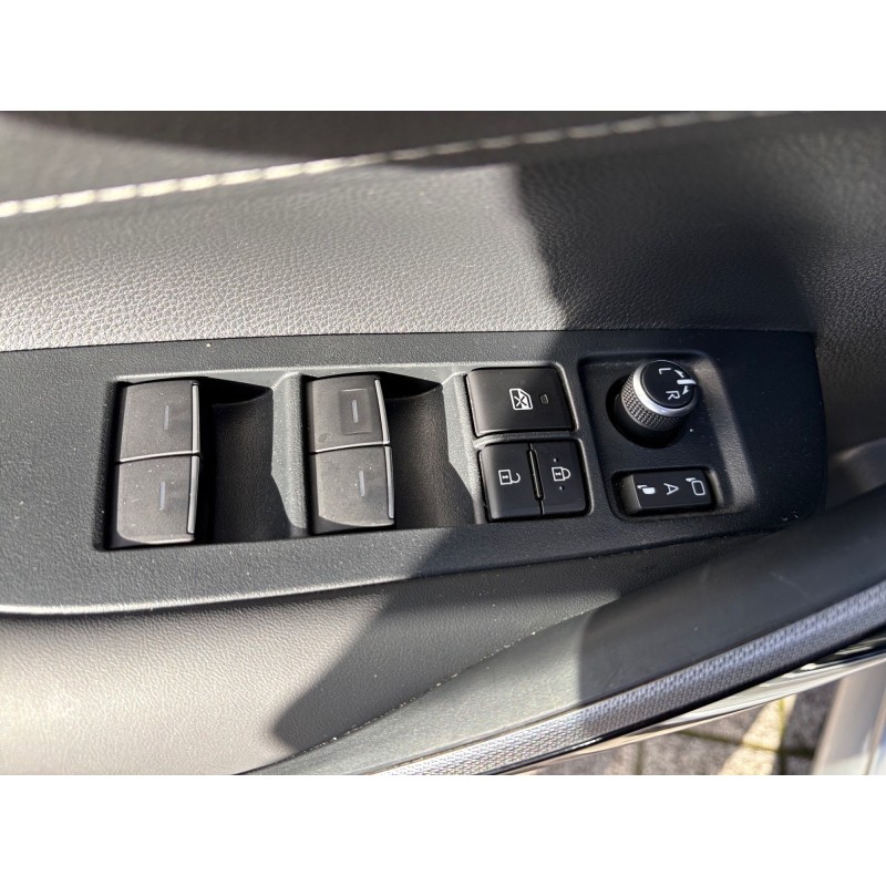 TOYOTA COROLLA TOURING SPORTS HYBRIDE PRO MY22 Pro Hybride 122h Dynamic Business  Programme Beyond Zero Academy