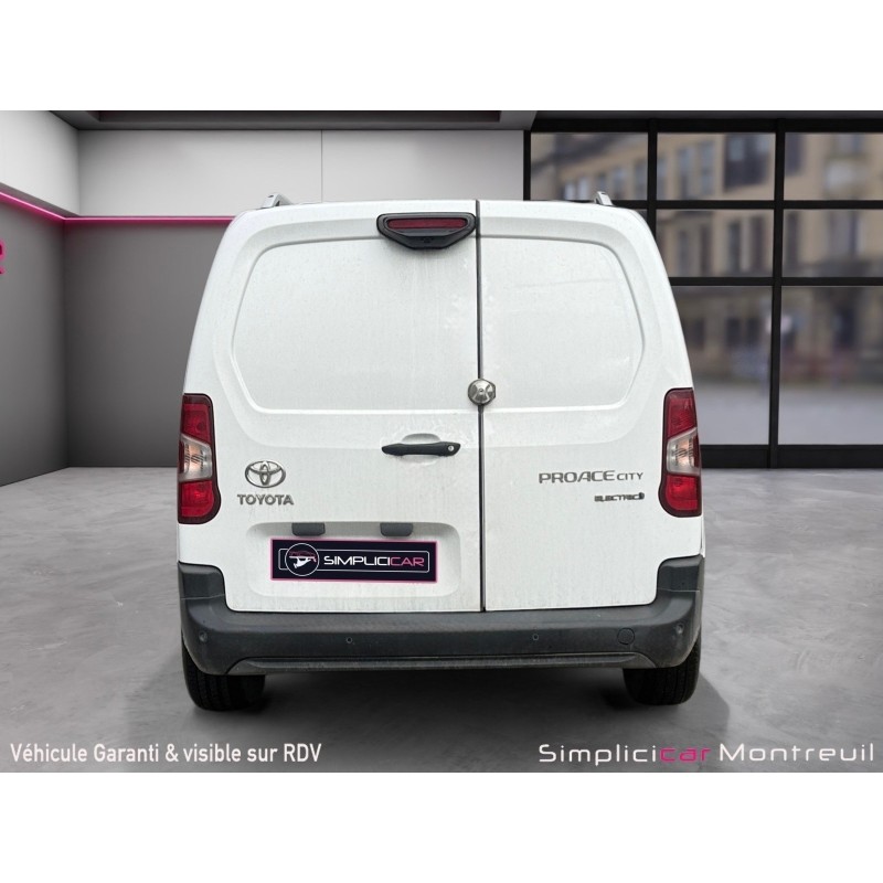 TOYOTA PROACE CITY FOURGON ELECTRIC MC23 ELECTRIC MEDIUM 50KWH BUSINESS