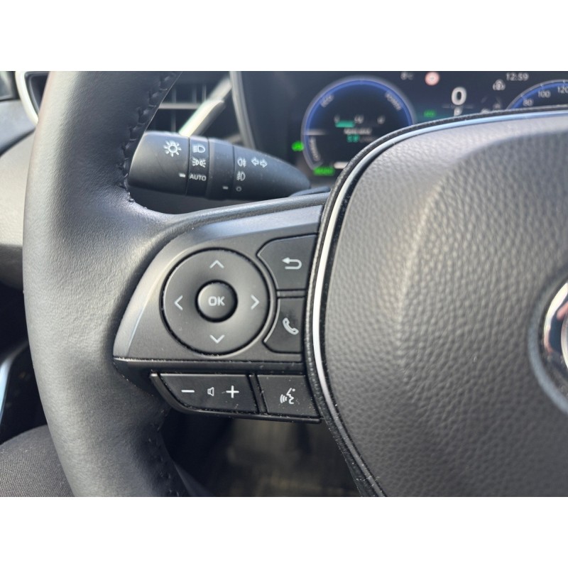 TOYOTA COROLLA TOURING SPORTS HYBRIDE NOUVELLE 196ch Collection pack techno garantie constructeur 2028 volant chauffant hayon...