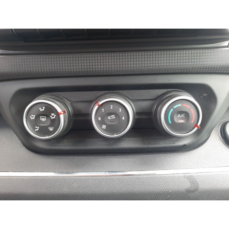 RENAULT TRAFIC FOURGON L1H1 DCI 130 CONFORT TVA PRO