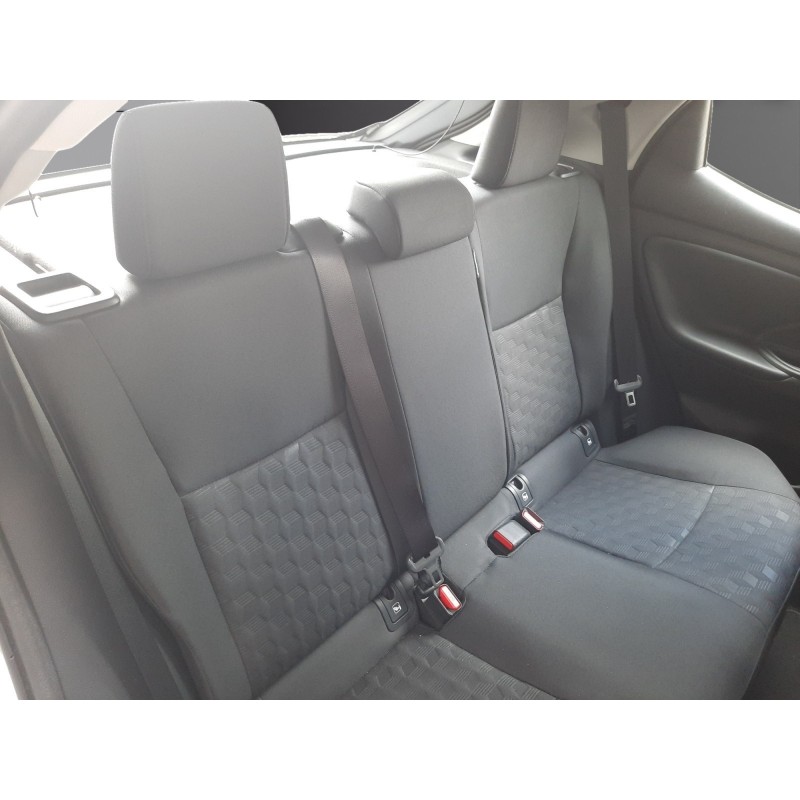 TOYOTA YARIS 1.5 VVT-i 120 CH DYNAMIC Business