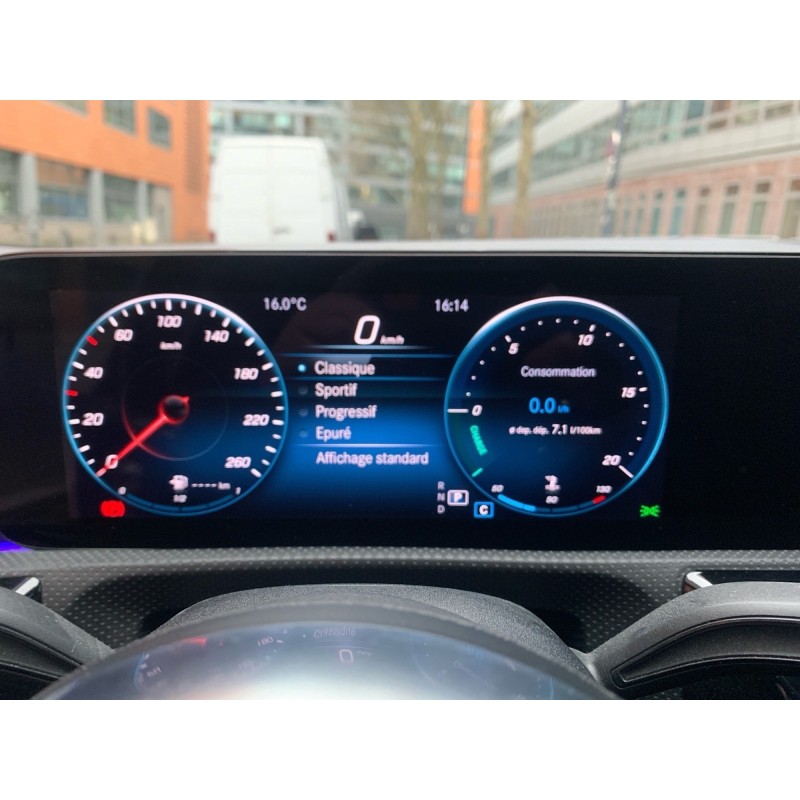 MERCEDES CLASSE A 200 7G-DCT AMG Line GARANTIE 12 MOIS