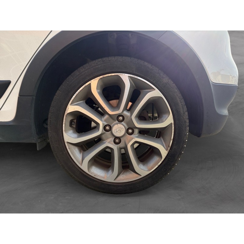 HYUNDAI i20 ACTIVE 1.0 T-GDi 100 DCT-7 ACTIVE Black Ride CAMERA DE RECUL  ENTRETIEN COMPLET  BARRE DE TOIT